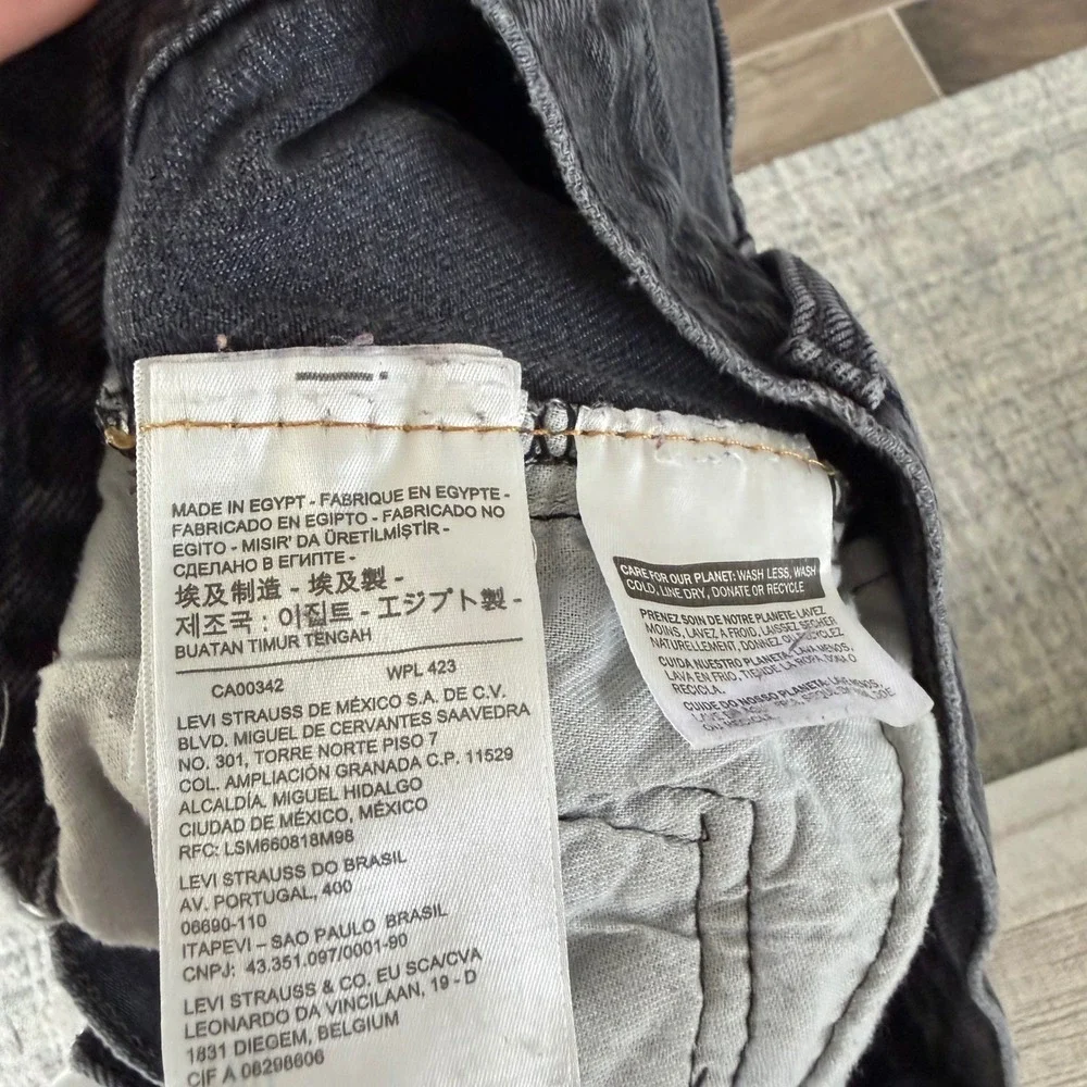 Levis 501 Original Fit Mens Faded Black Distressed Jeans 28x28 Faded
